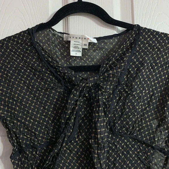 VTG Studio M 100% silk black/tan blouse, top with 3/4 sleeves - 0 - Picture 7 of 10